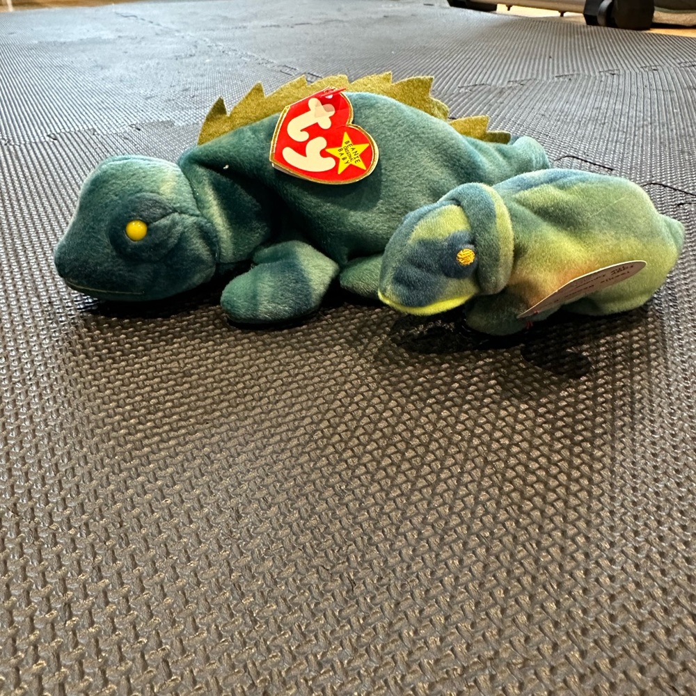 5/$30 - 1997 TY Beanie Babies - Iggy the Iguana Beanie Baby